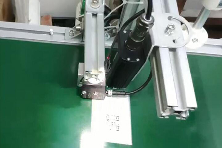 固定式工业二维码扫描器LV3000U PLUS在生产流水线上的应用